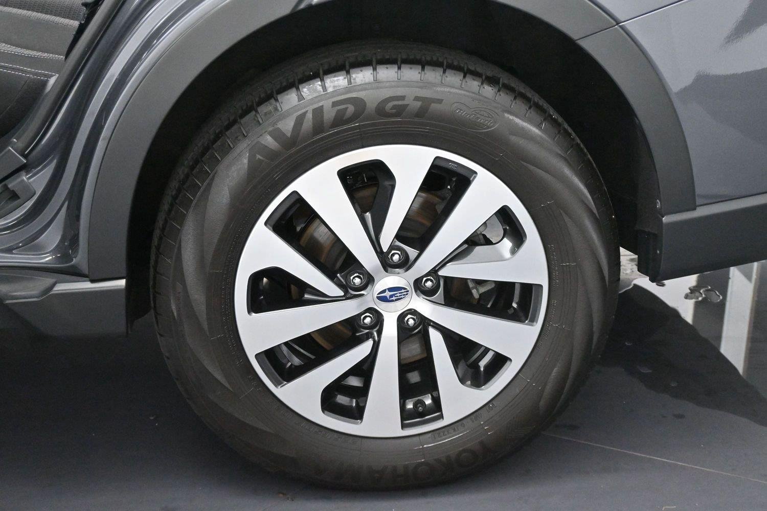 Used 2022 Magnetite Gray Metallic Subaru Premium image 23