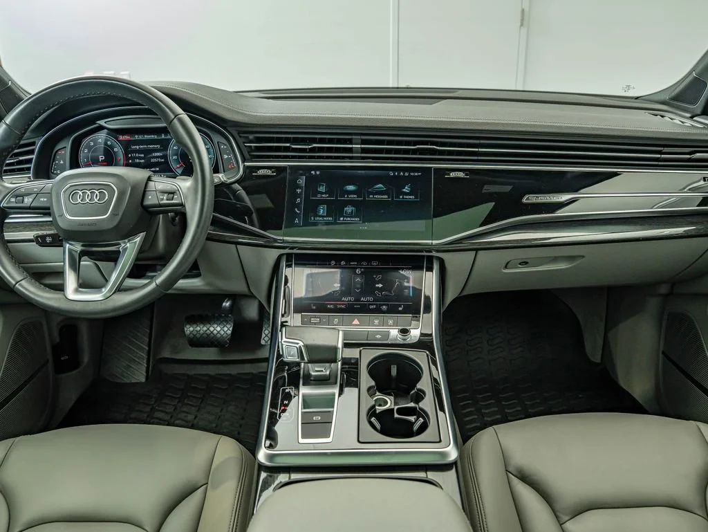Used 2023 Mythos Black Metallic Audi 55 Premium Plus image 29