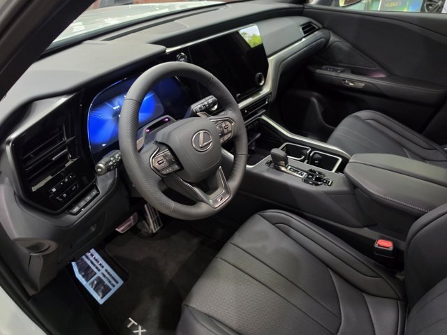 2026 Lexus TX 500h F-Sport Premium - Photo 21