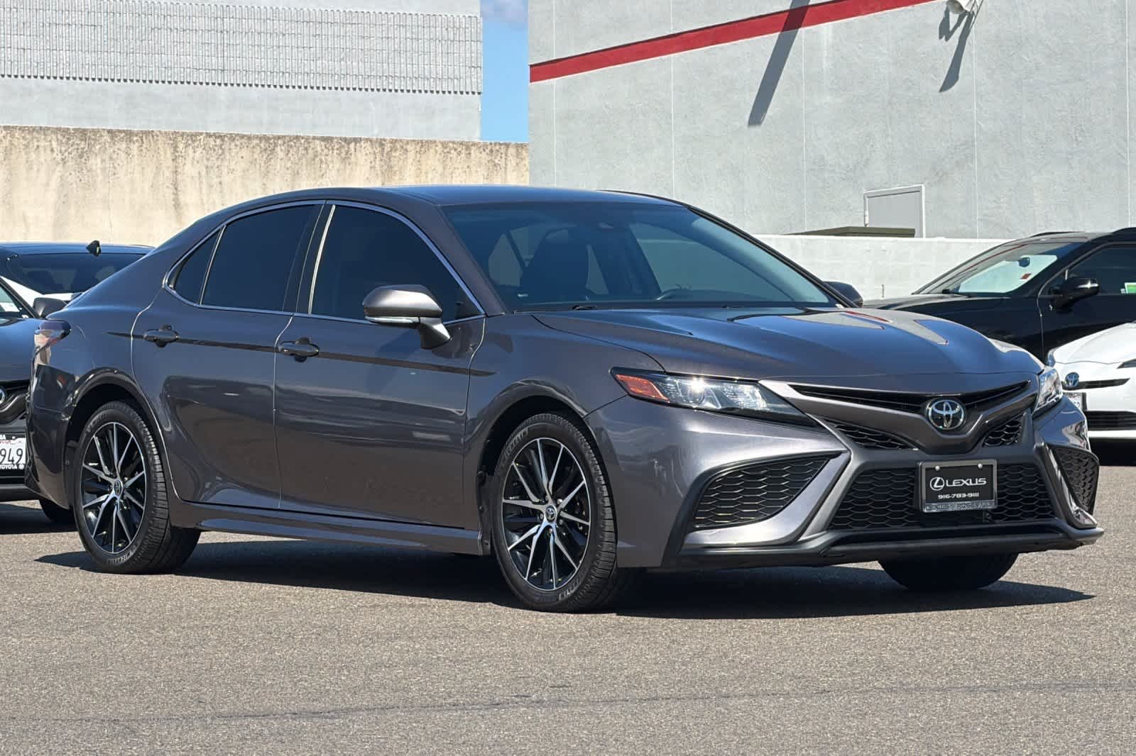 Used 2022 Predawn Gray Mica Toyota SE image 5