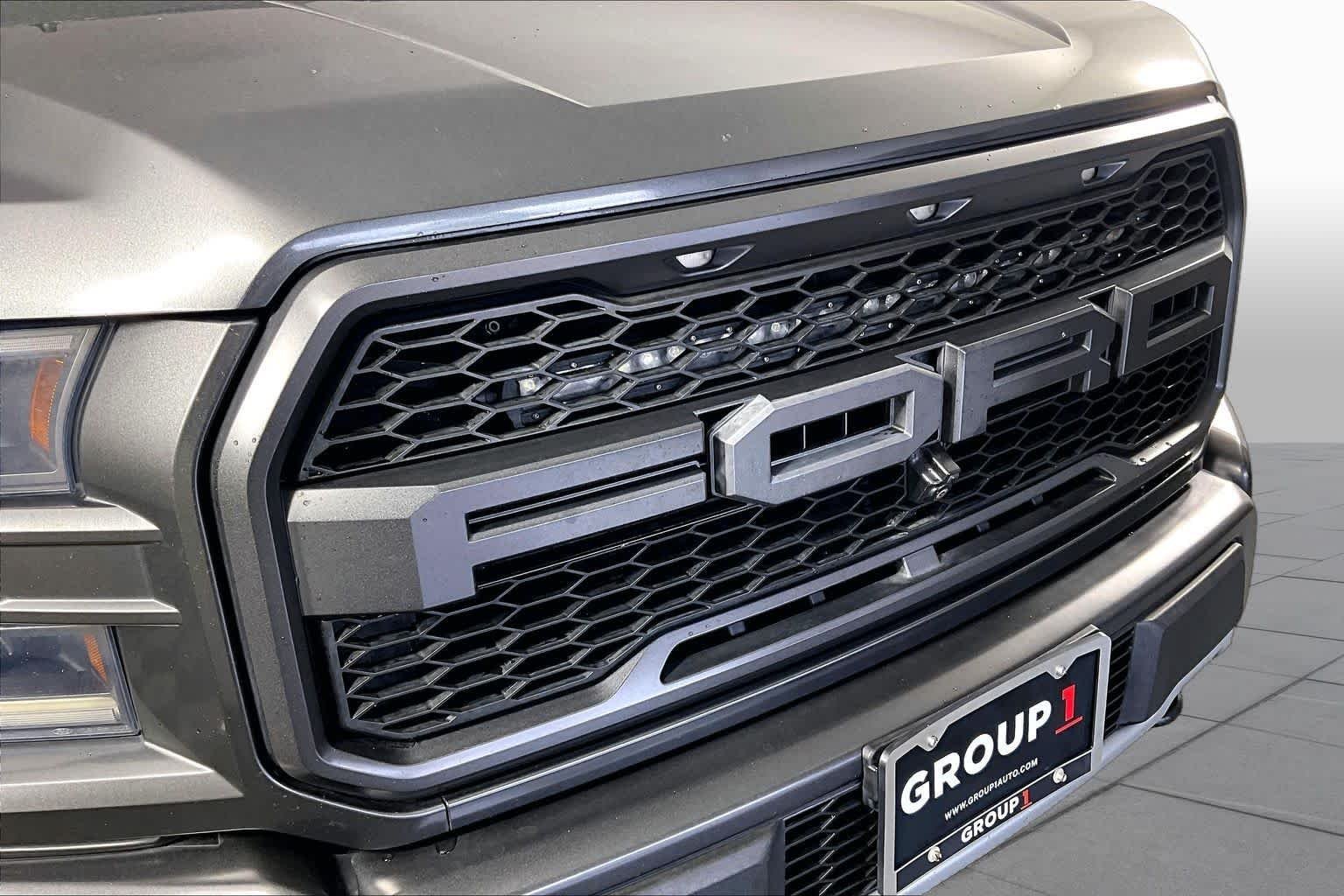 2019 Ford F-150 Raptor - Photo 29