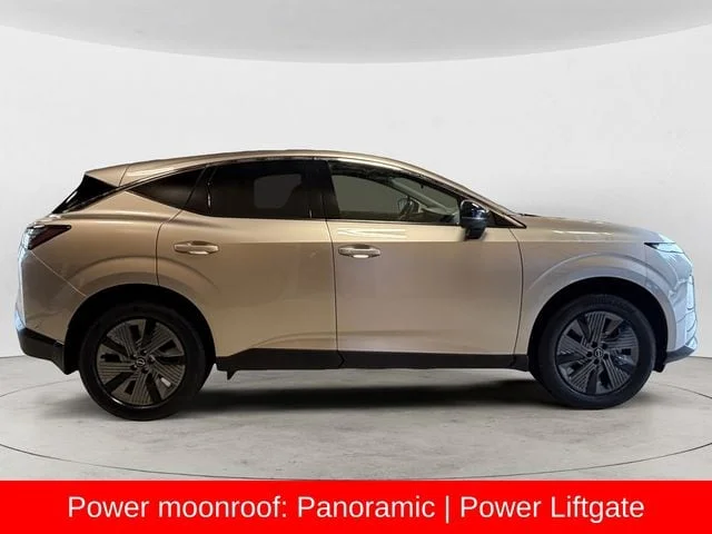 Used 2025 Champagne Silver Metallic Nissan SL image 7