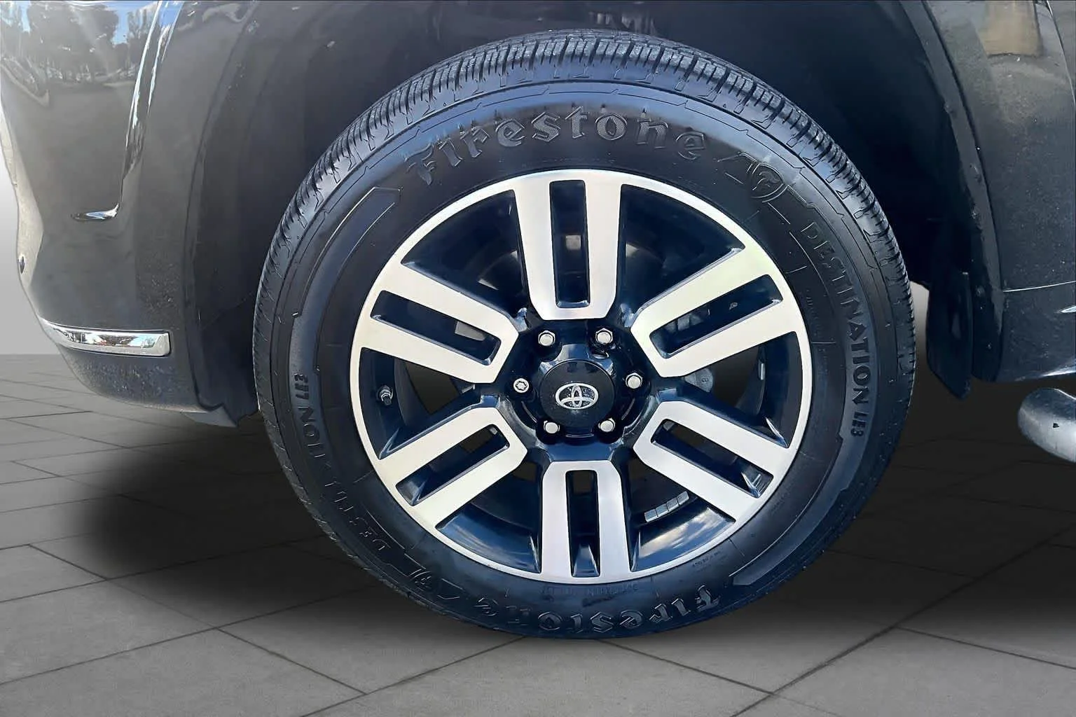 Used 2019 Midnight Black Metallic Toyota Limited image 11