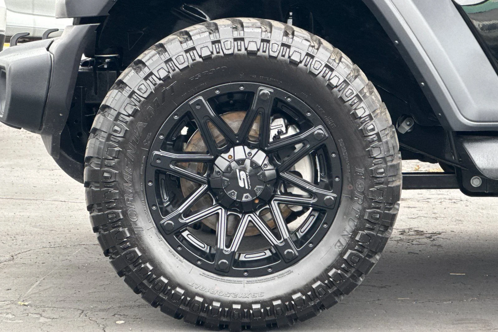 Used 2024 Black Clearcoat Jeep Sport image 34