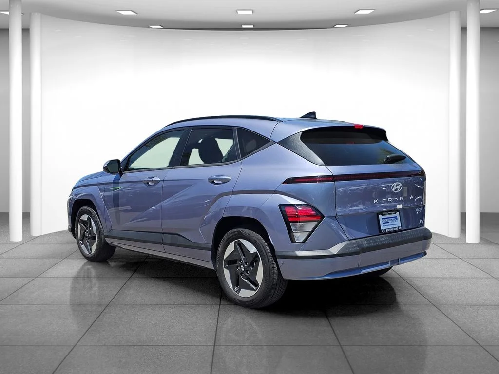Used 2024 Blue Hyundai SEL image 3