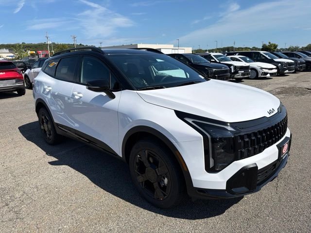 New 2027 Glacial White Pearl / Black Ro Kia X-Line image 1