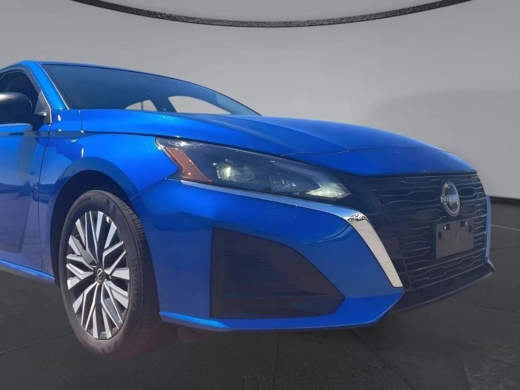 2025 Nissan Altima SV - Photo 27