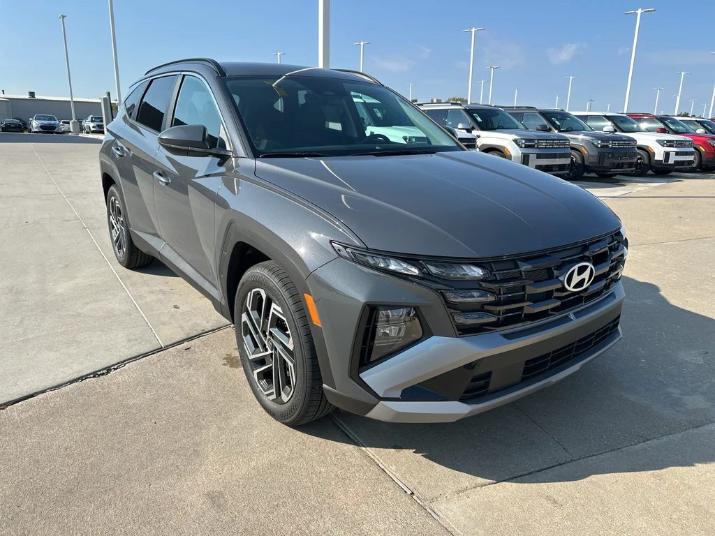 New 2026 Ecotronic Gray Hyundai SEL Plus image 8