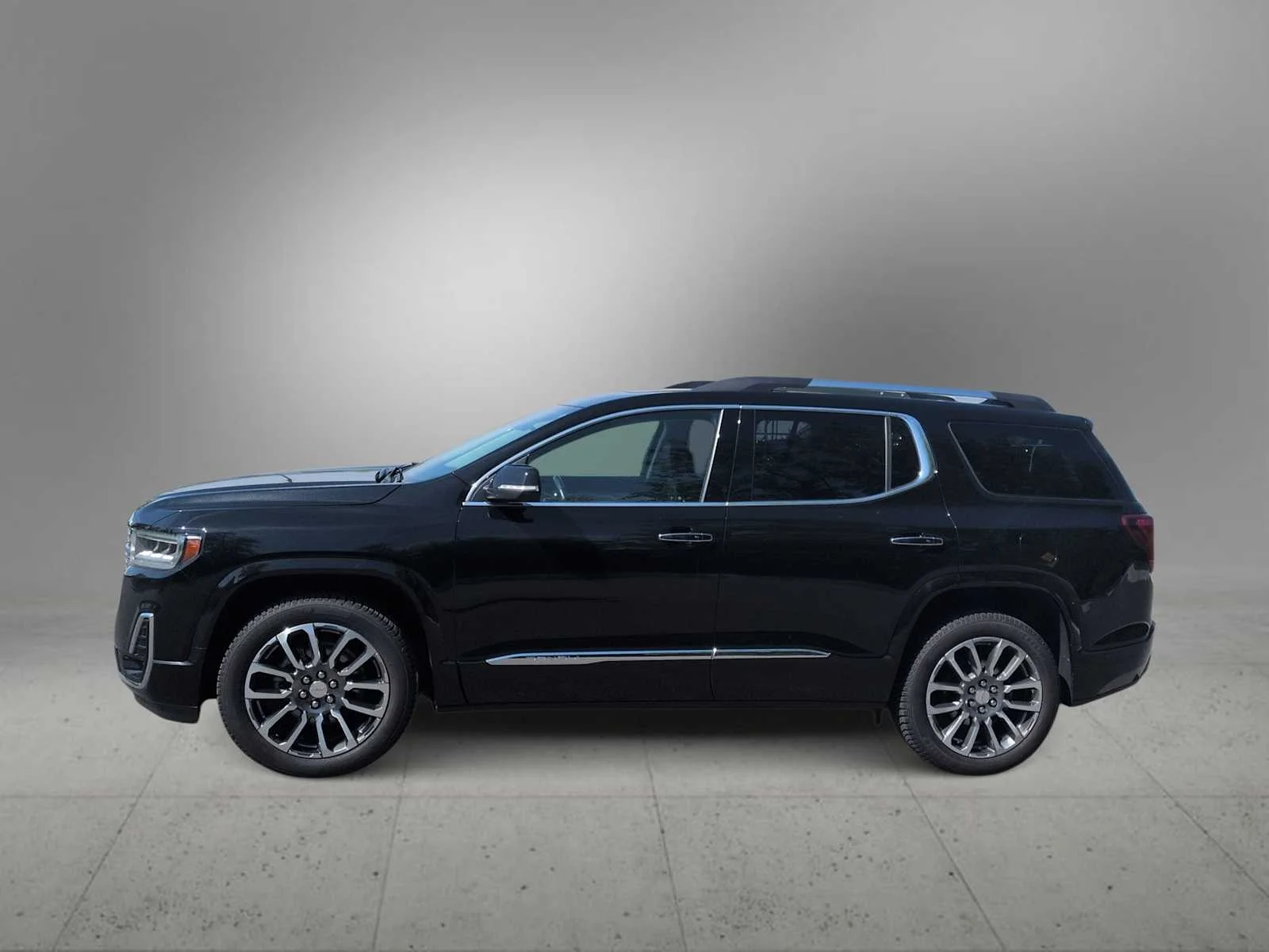 Used 2021 Ebony Twilight Metallic GMC Denali image 5