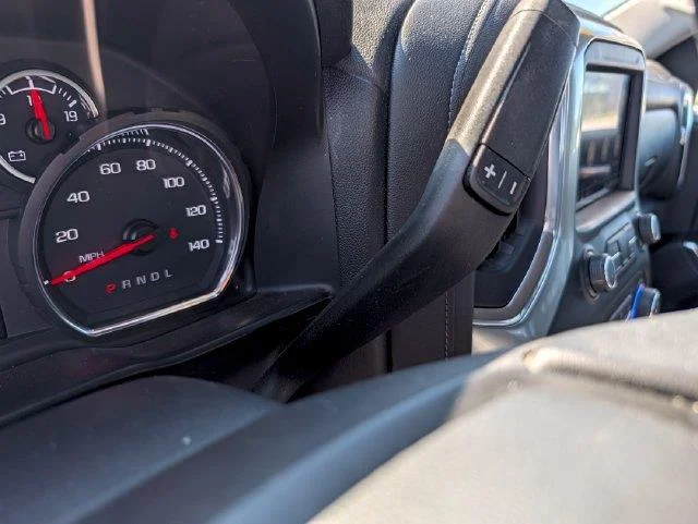 Used 2021 SUMMIT WHITE Chevrolet RST image 23