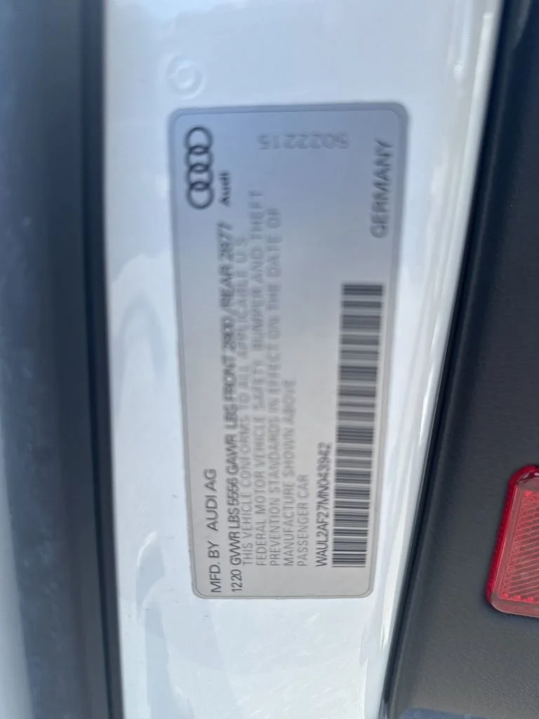Used 2021  Audi Premium Plus image 35