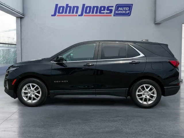 Used 2022 Black Metallic Chevrolet LT image 2