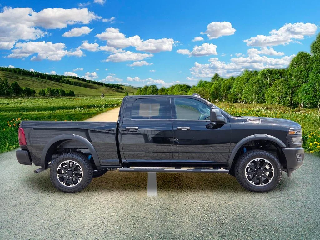 New 2026 Diamond Black Crystal Pearl-Coat Exterior Paint RAM Tradesman image 7
