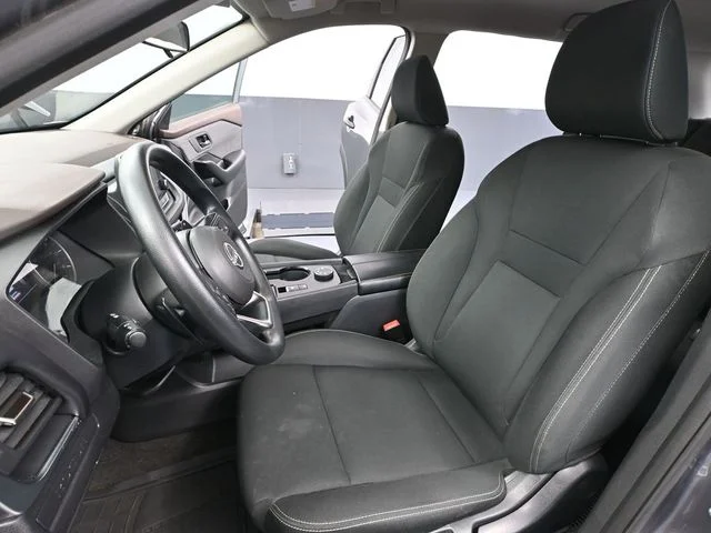 Used 2023 Gray Nissan S image 21