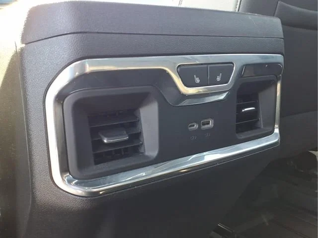 Used 2024 Black Chevrolet High Country image 23