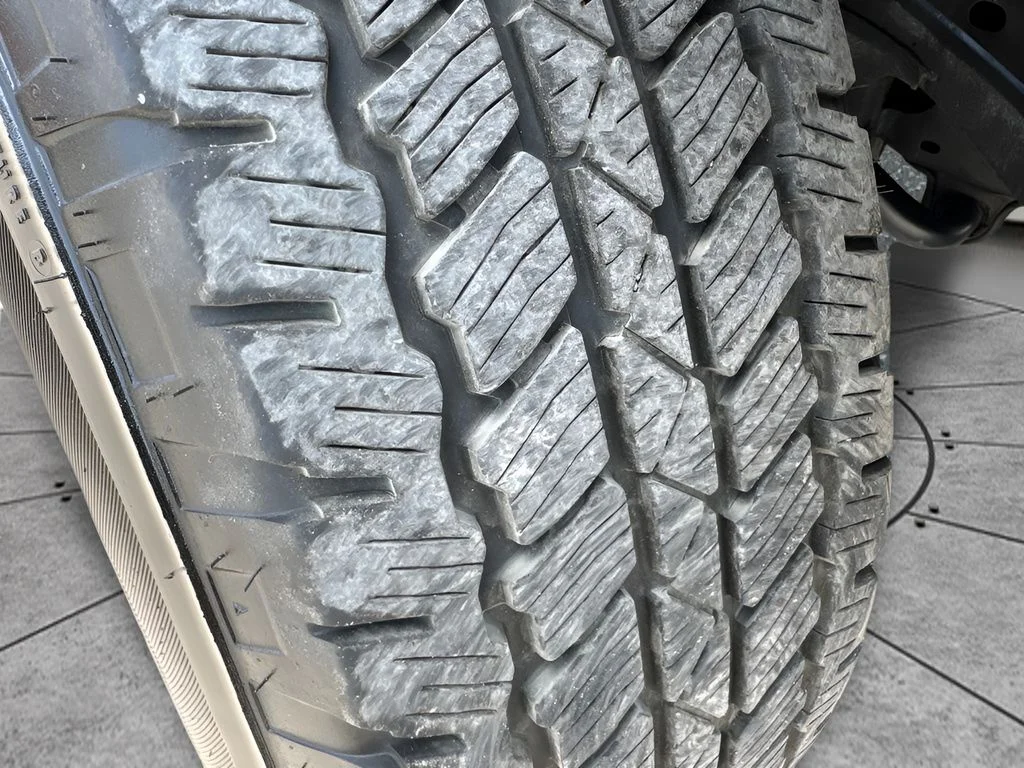 Used 2025 Gray Ford Big Bend image 34
