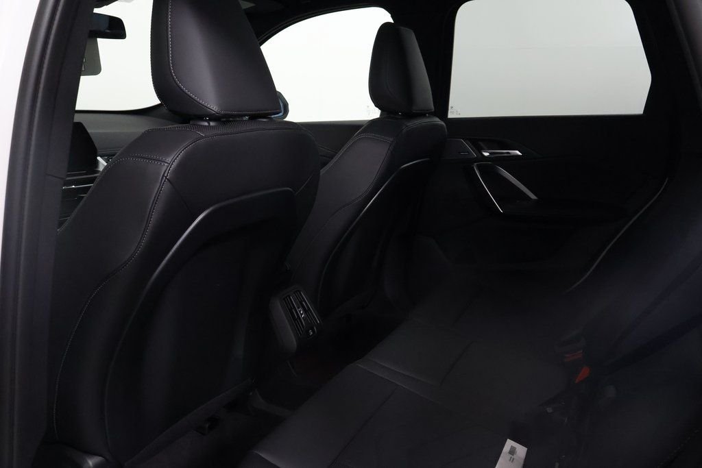 New 2027 Alpine White BMW xDrive28i image 5