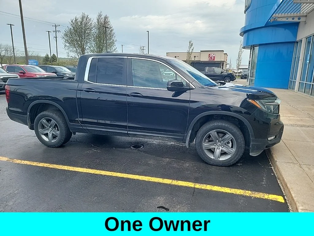 2023 Honda Ridgeline RTL AWD's photo