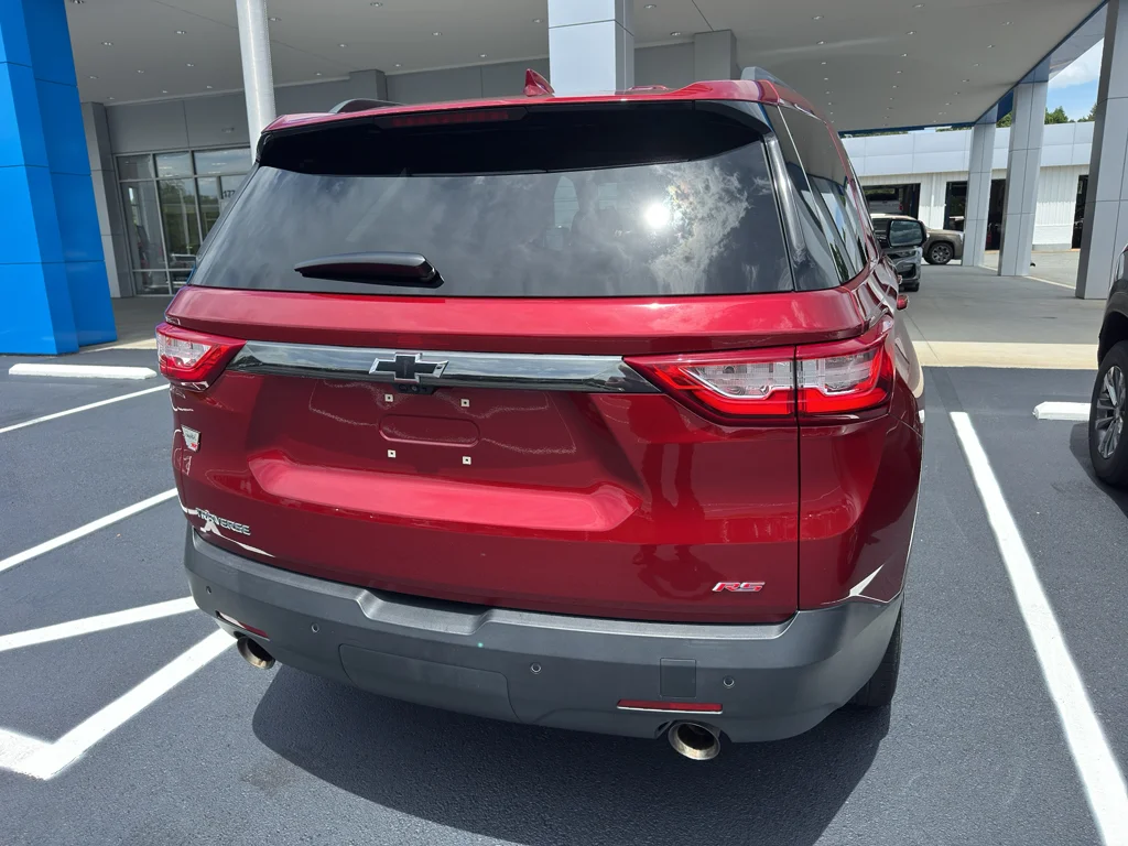 Used 2019 CAJUN RED TINTCOAT Chevrolet RS image 5