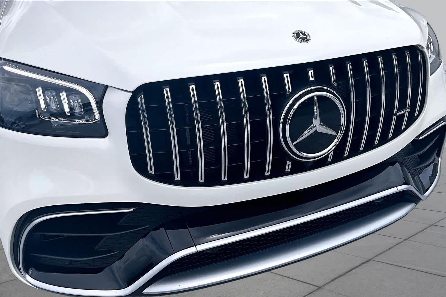 Used 2022 MANUFAKTUR Diamond White Bright Mercedes-Benz AMG® GLS 63 image 28