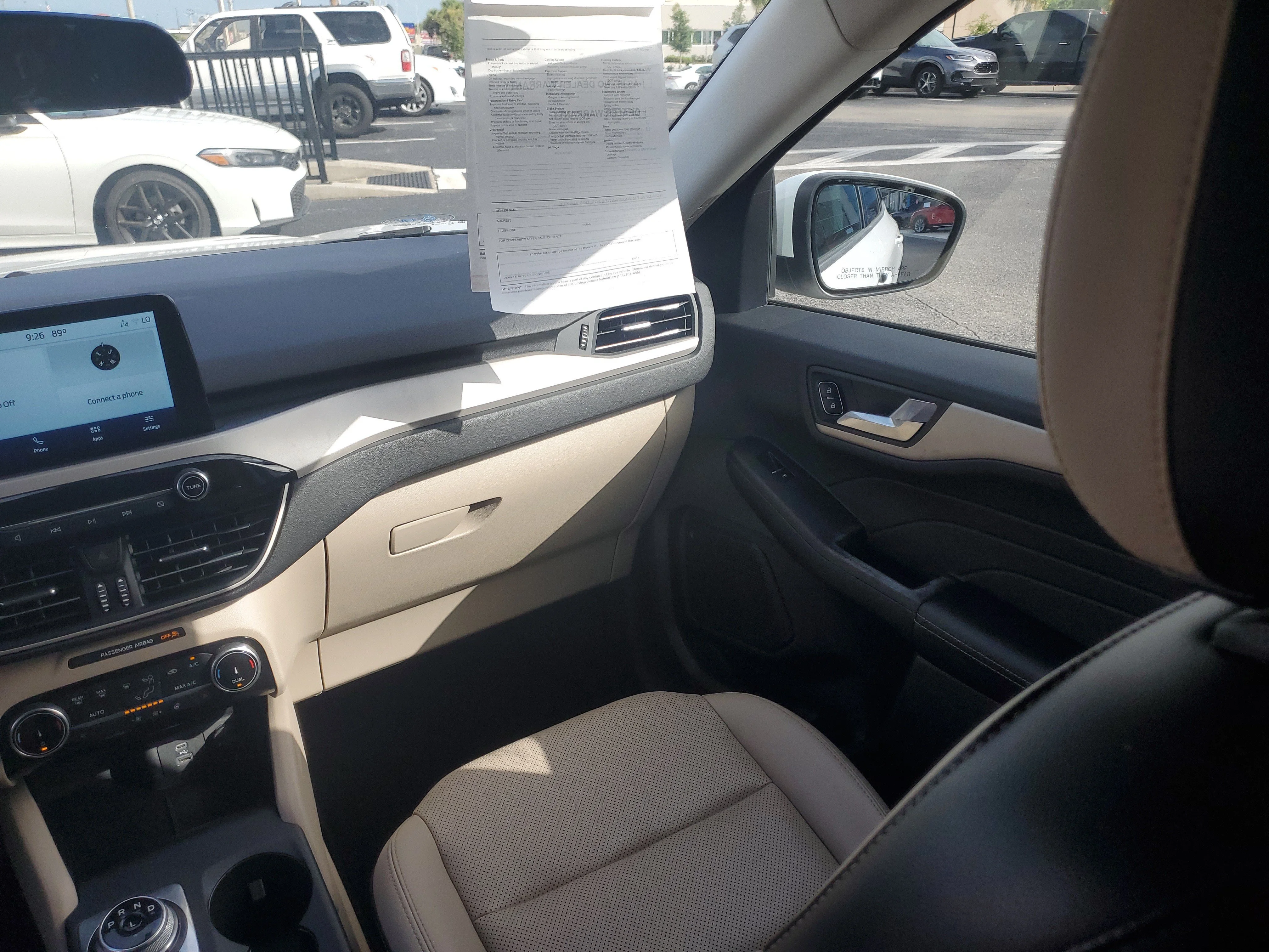 Used 2022 Oxford White Ford SEL image 18
