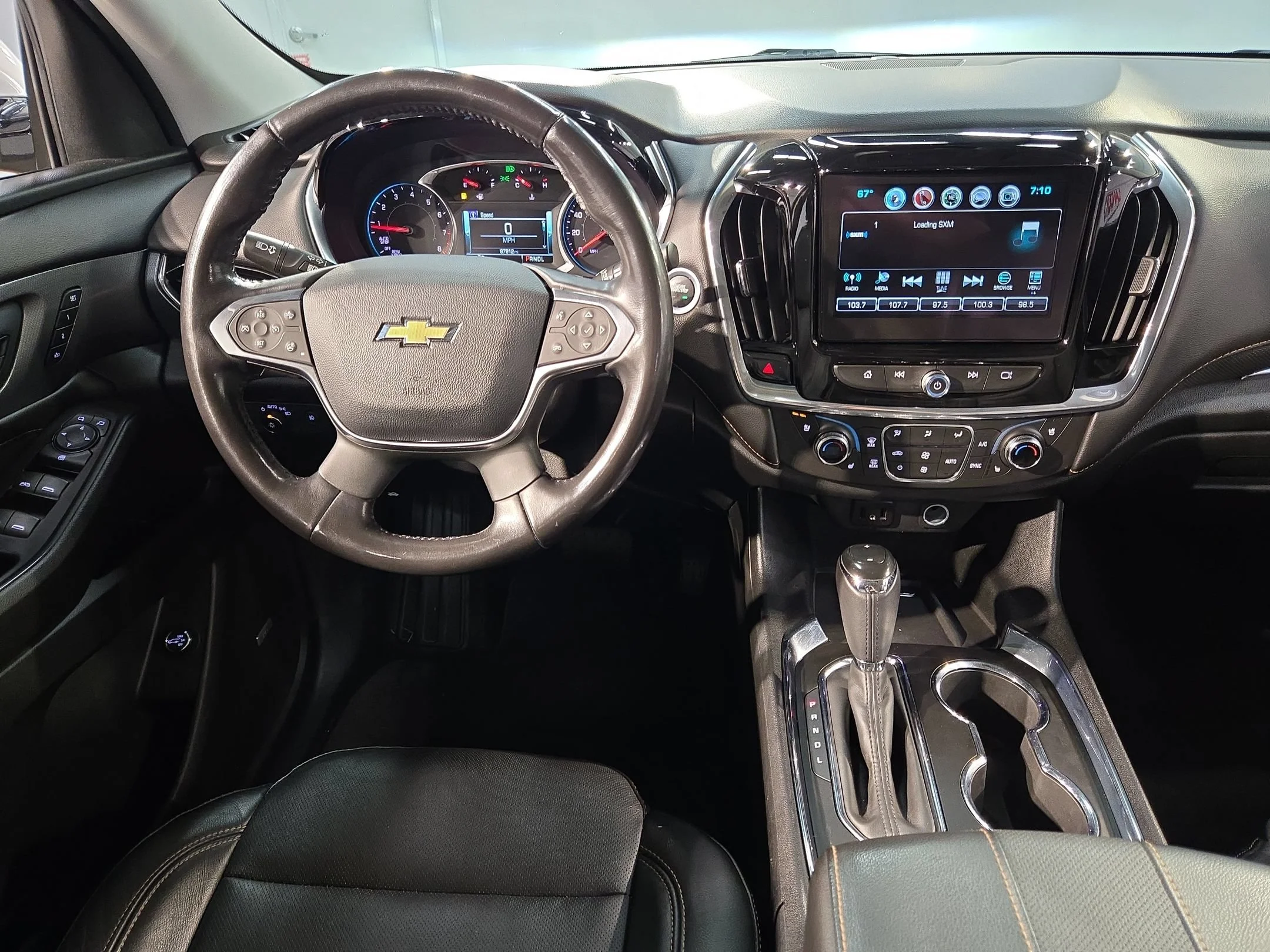 Used 2019 Summit White Chevrolet Premier image 9