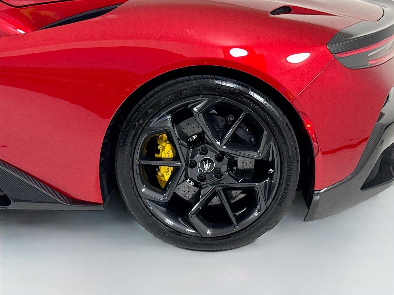 Used 2023 Exclusive Rosso Vincente Maserati Cielo Spider | $350k MSRP | Carbon Race Seats | Int & Ext Carbon image 47
