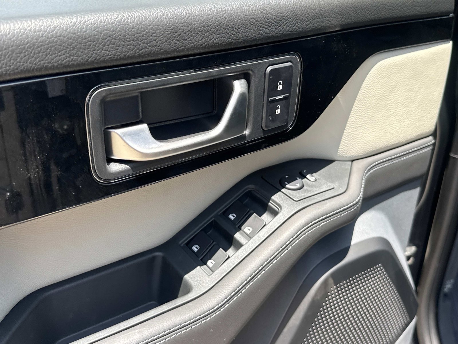 New 2025 Donny Gray Metallic INEOS BASE image 18