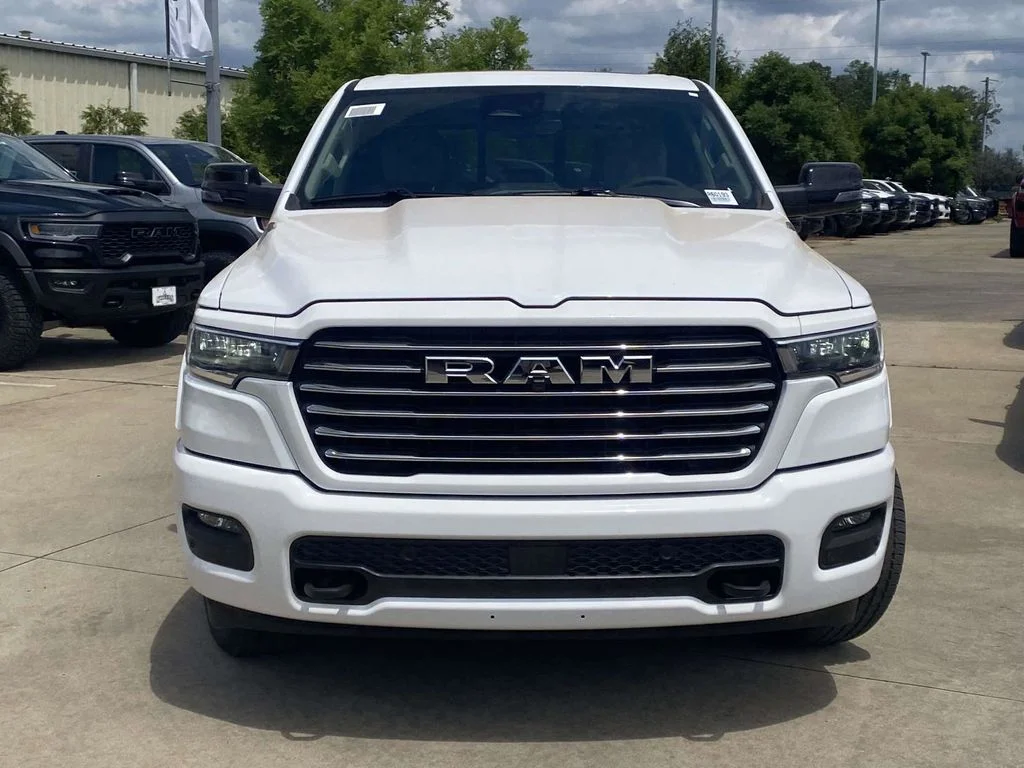 New 2026 Bright White Clear-Coat Exterior Paint RAM Laramie image 33