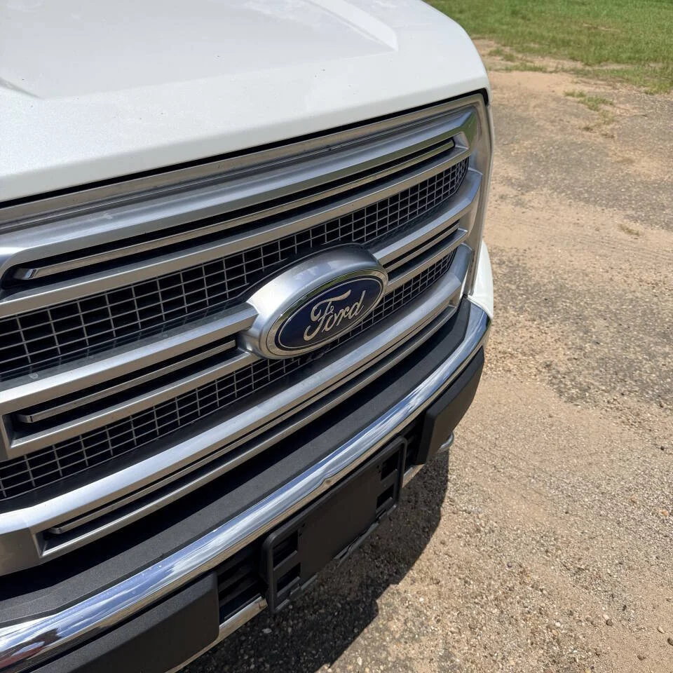 Used 2015 White Ford Platinum 4x4 4dr SuperCrew 5.5 ft. SB image 12