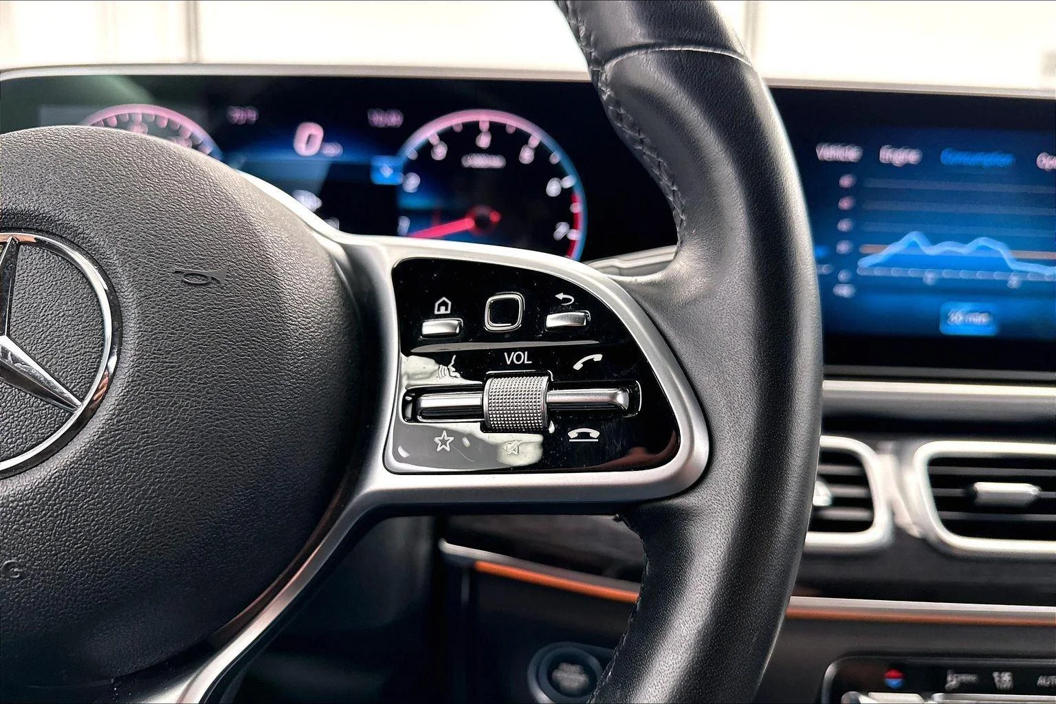 Used 2022 Selenite Grey Metallic Mercedes-Benz GLE 350 image 15
