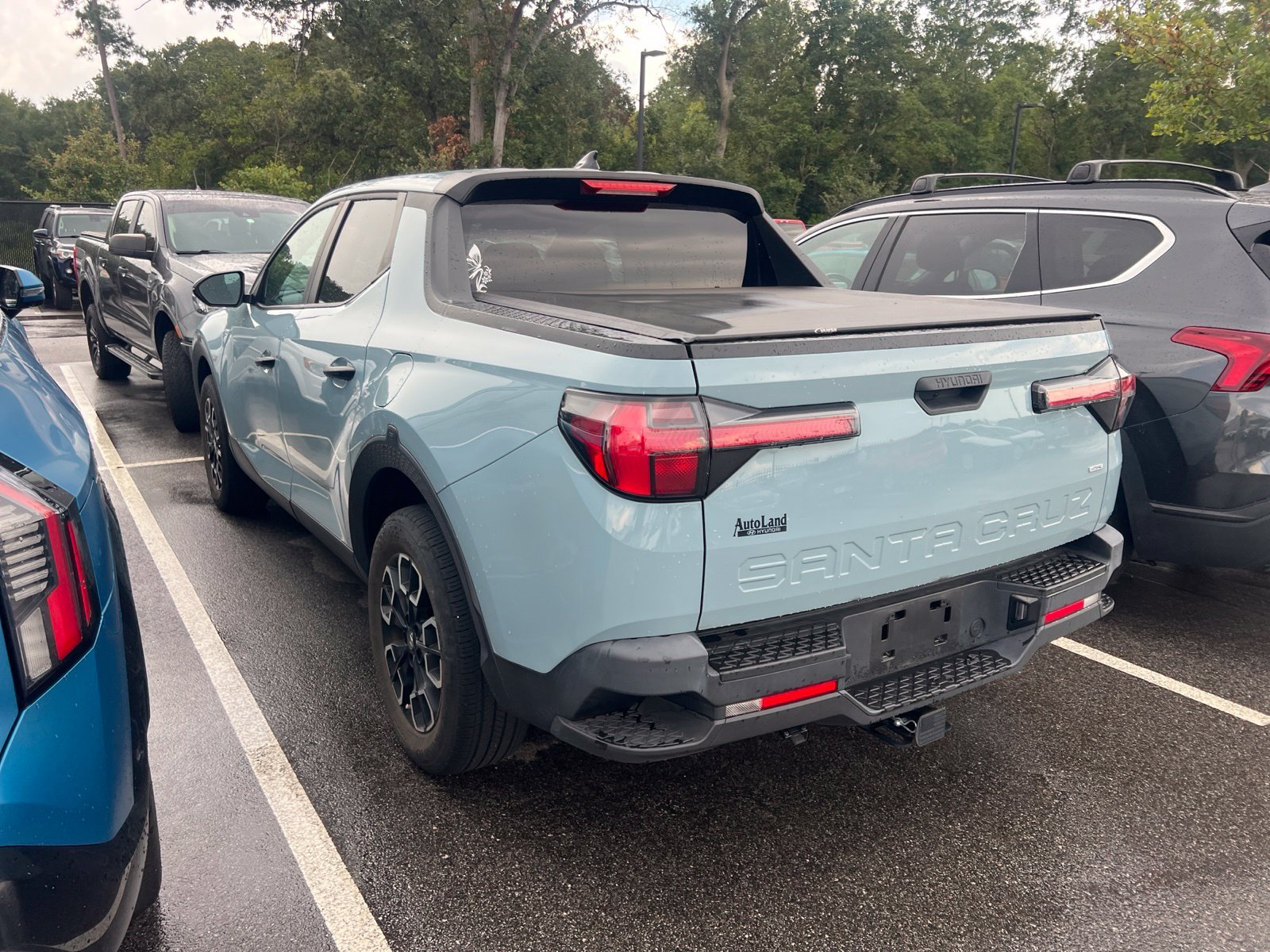 Used 2023 Blue Hyundai SEL image 4