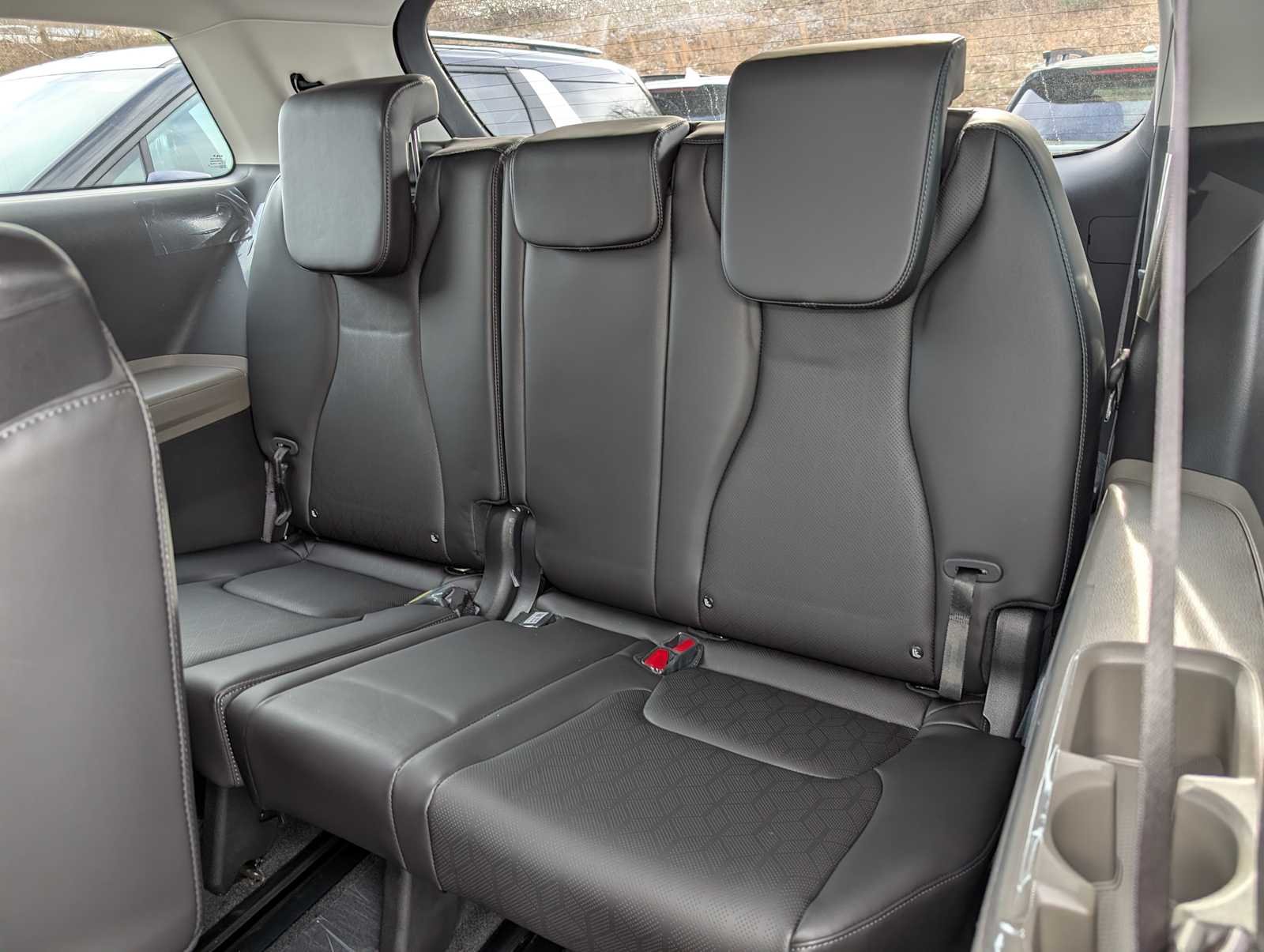 2026 Kia Carnival LXS - Photo 15