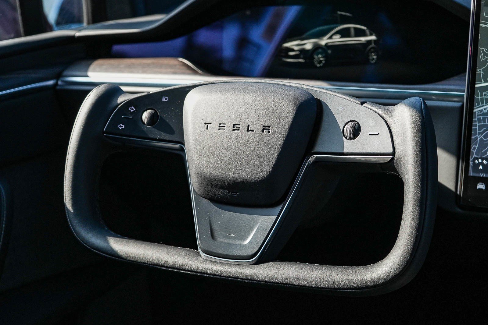 2023 Tesla Model X Long Range - Photo 14