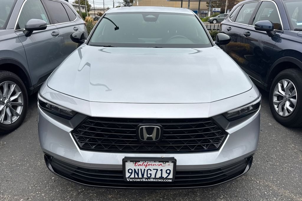 Used 2024 Solar Silver Metallic Honda Sport-L image 3