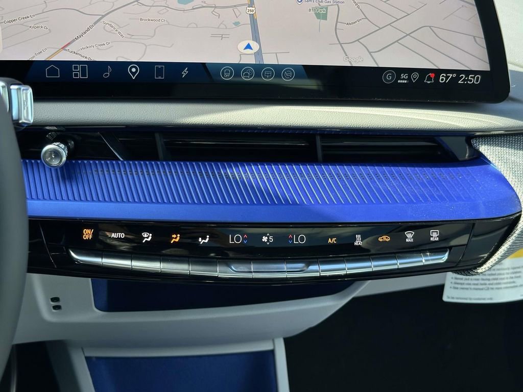 2025 Cadillac OPTIQ Luxury 1 - Photo 22
