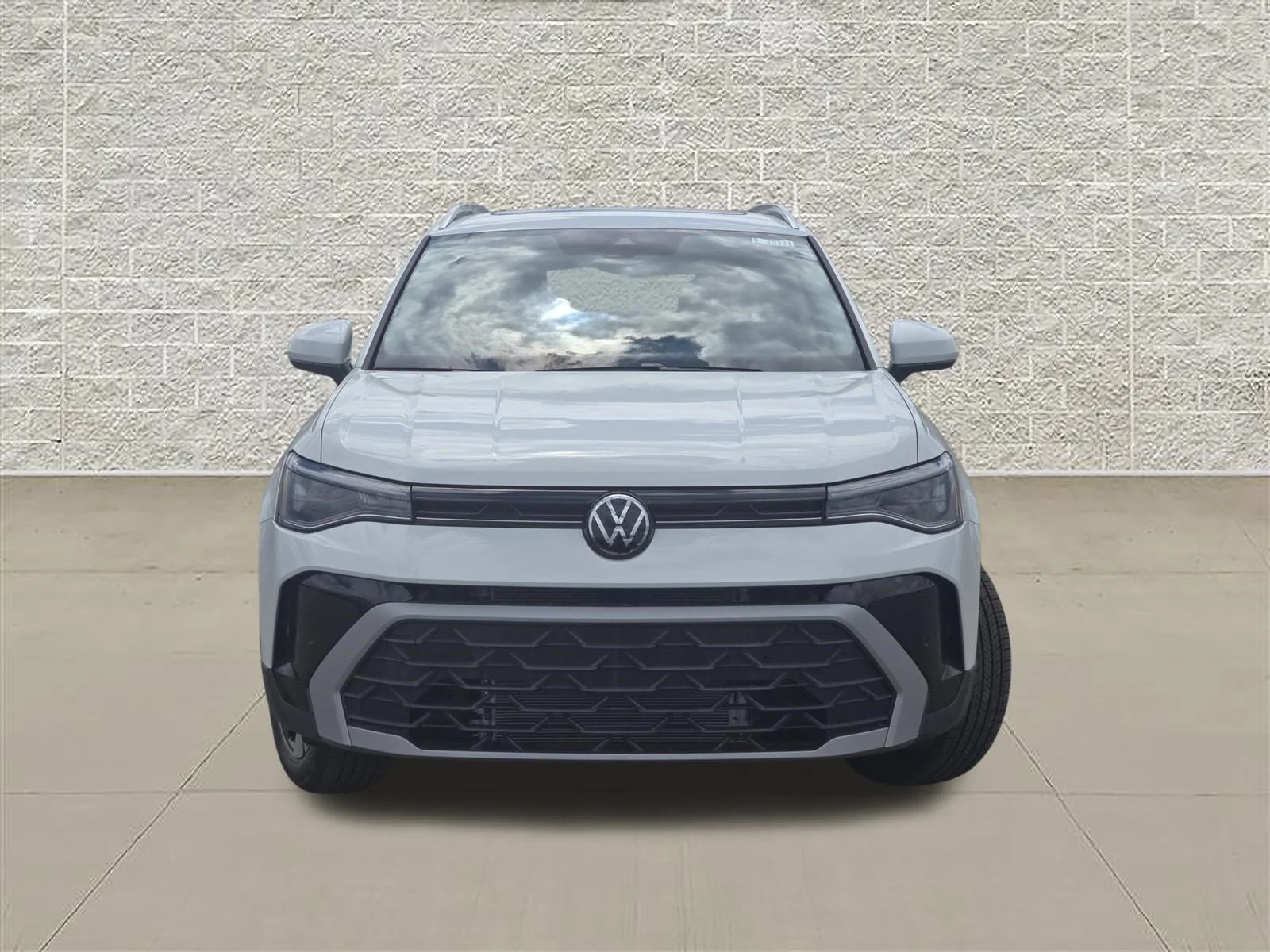 New 2026 Pure White Volkswagen SE image 2