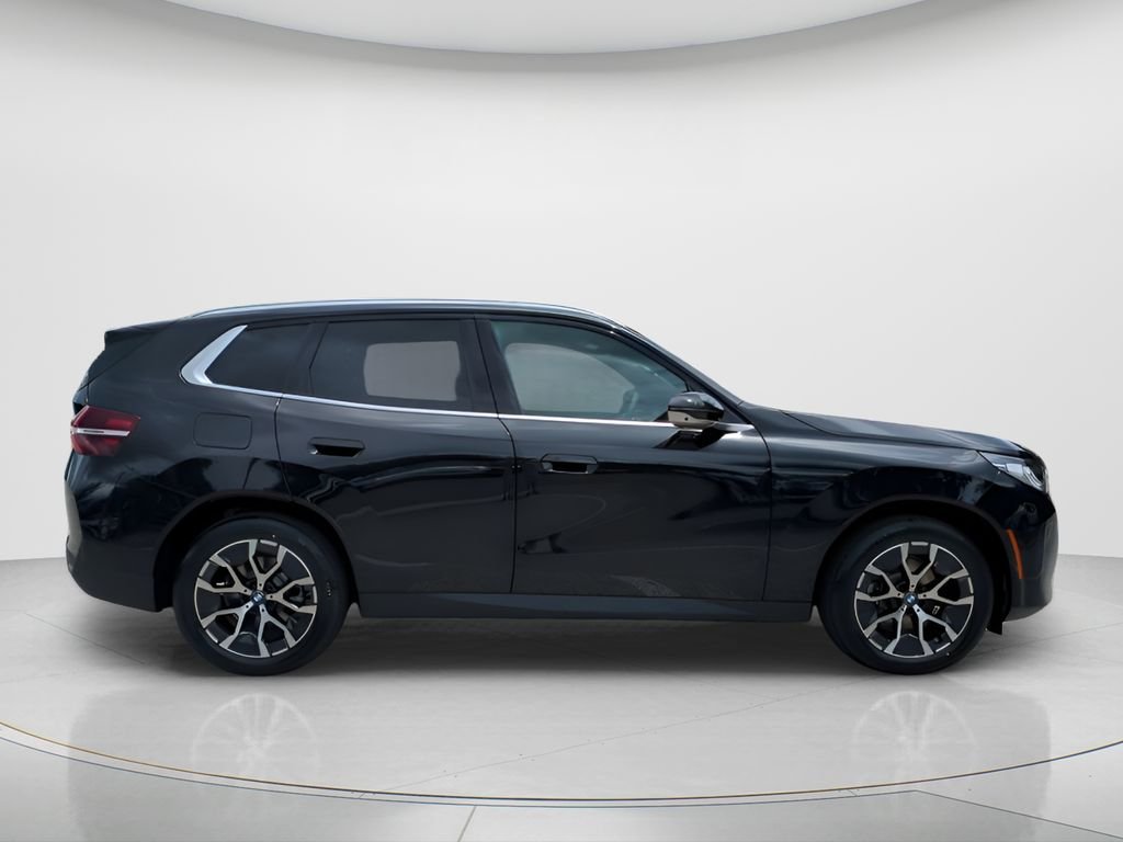 New 2025 Black Sapphire Metallic BMW 30 xDrive image 4