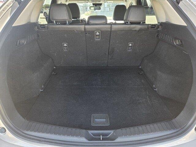 Used 2025 Platinum Mazda 2.5 S Select Package image 29