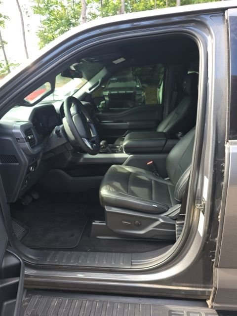 Used 2025 Gray Ford XLT image 6