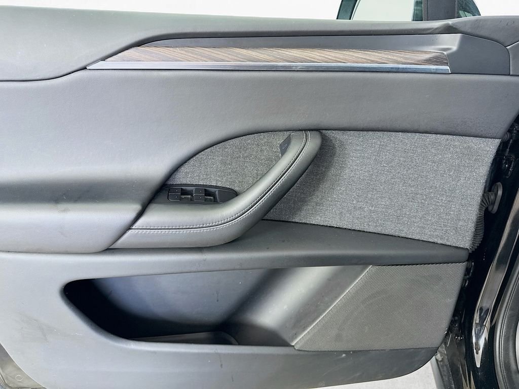 Used 2023 Black Tesla Standard Range image 18