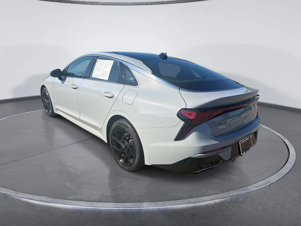 Used 2026 Gray Kia GT-Line image 5