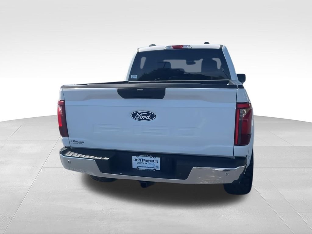 Used 2025 White Ford XLT image 8