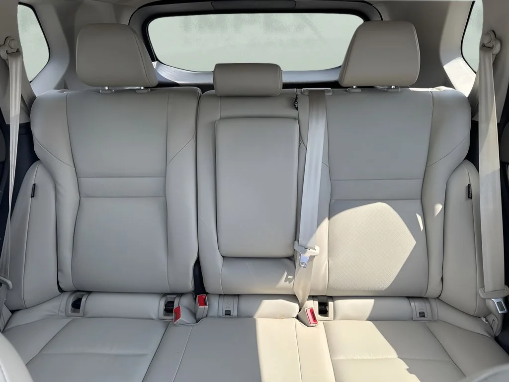 Used 2024 White Nissan SV image 12