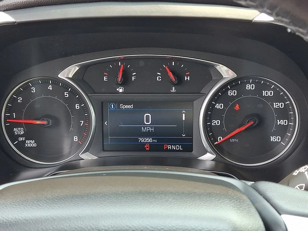 Used 2020 SUMMIT WHITE Chevrolet LT image 59