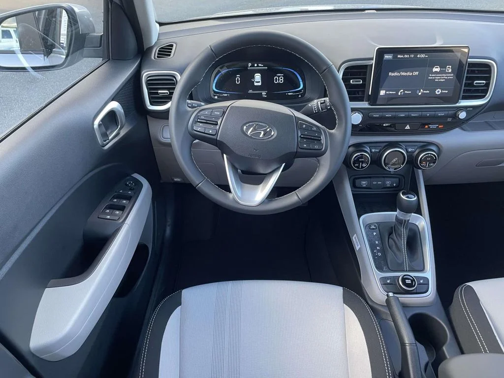 New 2026 Silver Hyundai SEL image 11