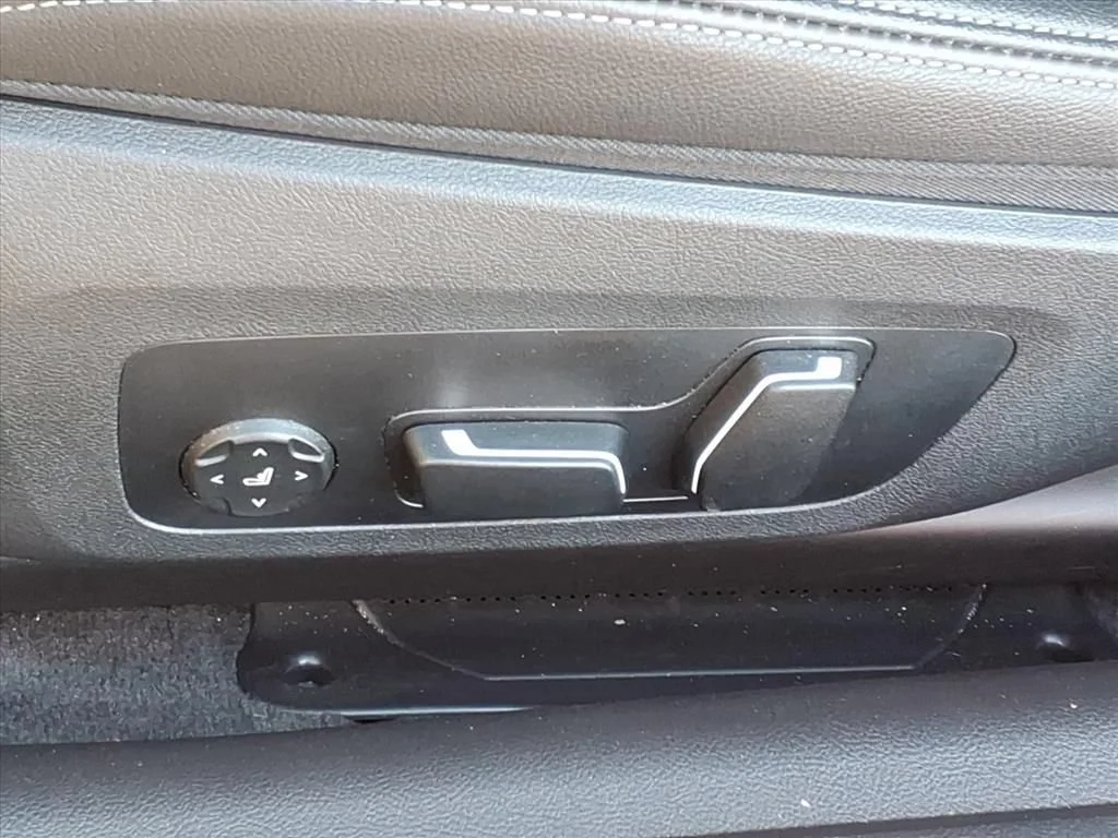 Used 2026 Black BMW 430i image 5