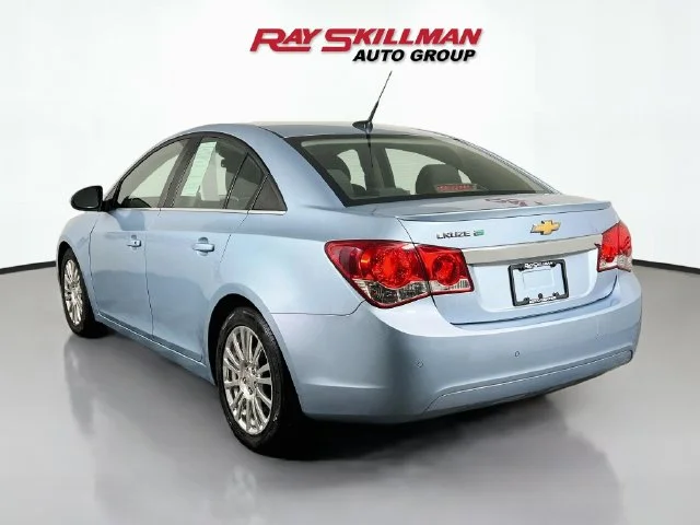Used 2011 Blue Chevrolet ECO image 4