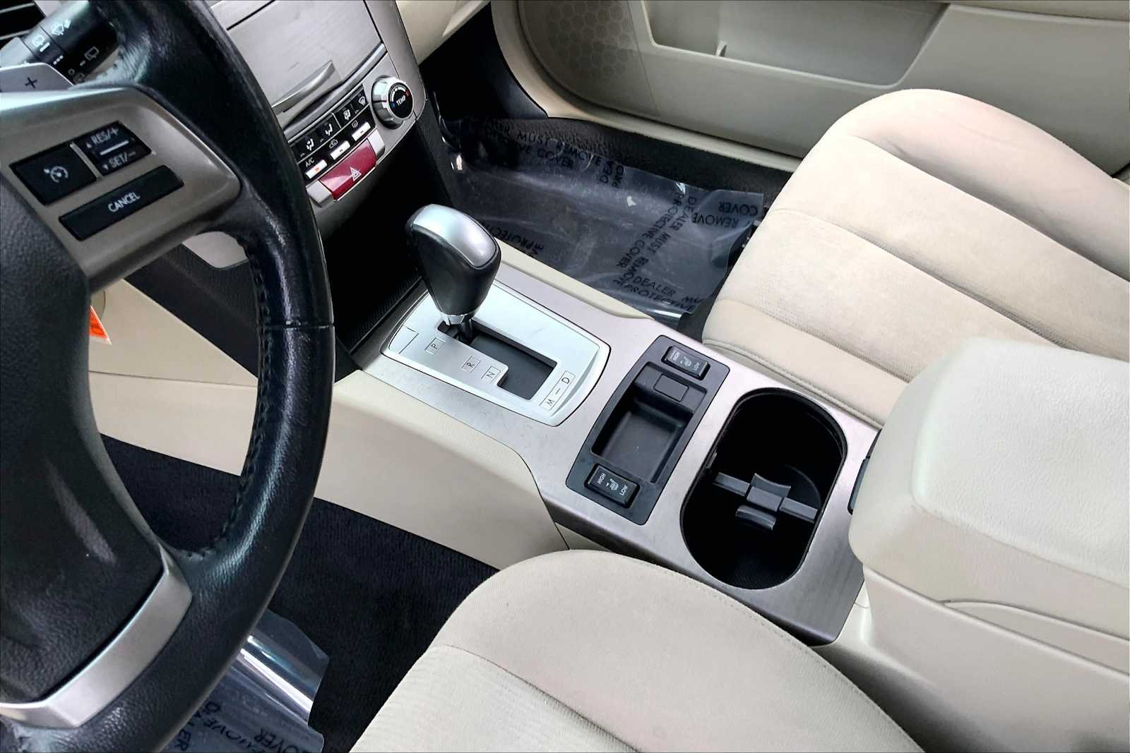 Used 2014 Cypress Green Pearl Subaru 2.5i Premium image 16