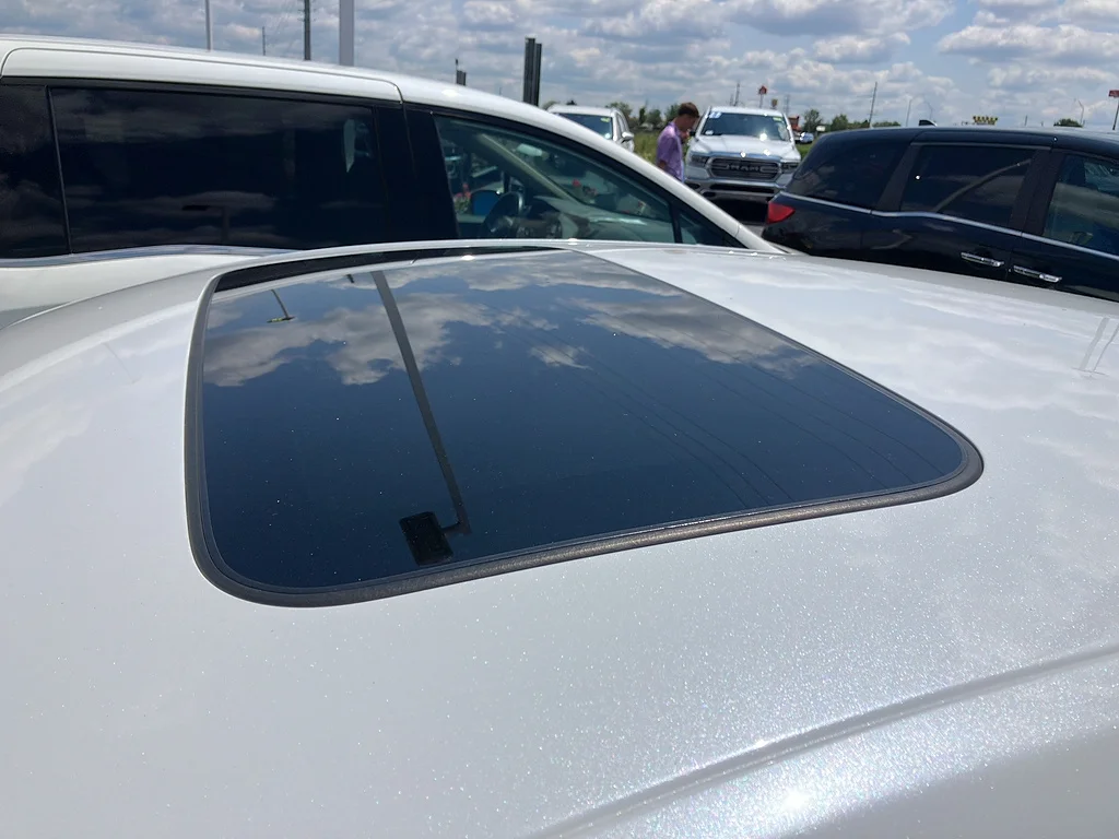 Certified Used 2023 Platinum White Pearl Honda EX image 5